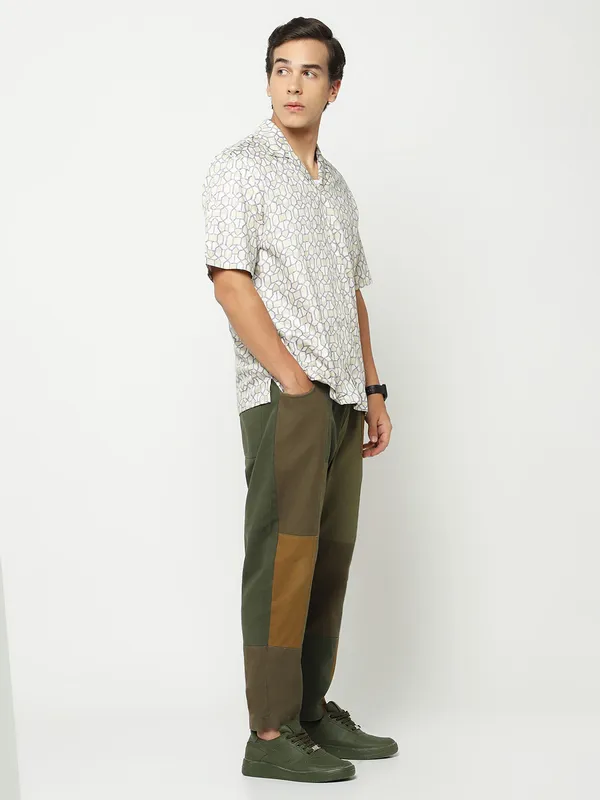 Geometric_Pattern_Oversized_Cotton_Shirt_100%_Cotton_Oversized_Fit