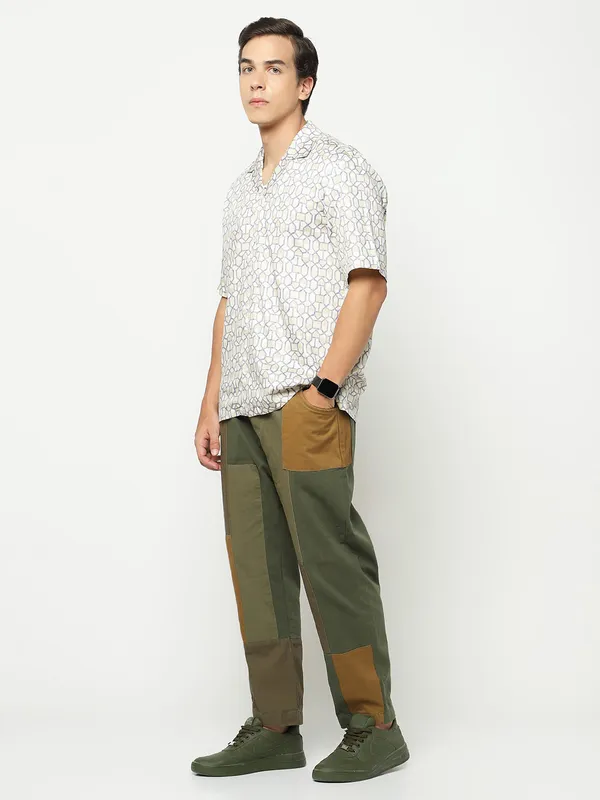 Geometric_Pattern_Oversized_Cotton_Shirt_100%_Cotton_Oversized_Fit