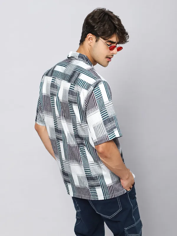 Crosshatch_Plaid_Oversized_Cotton_Shirt_100%_Cotton_Oversized_Fit