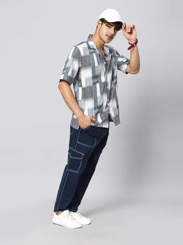 Crosshatch_Plaid_Oversized_Cotton_Shirt_100%_Cotton_Oversized_Fit