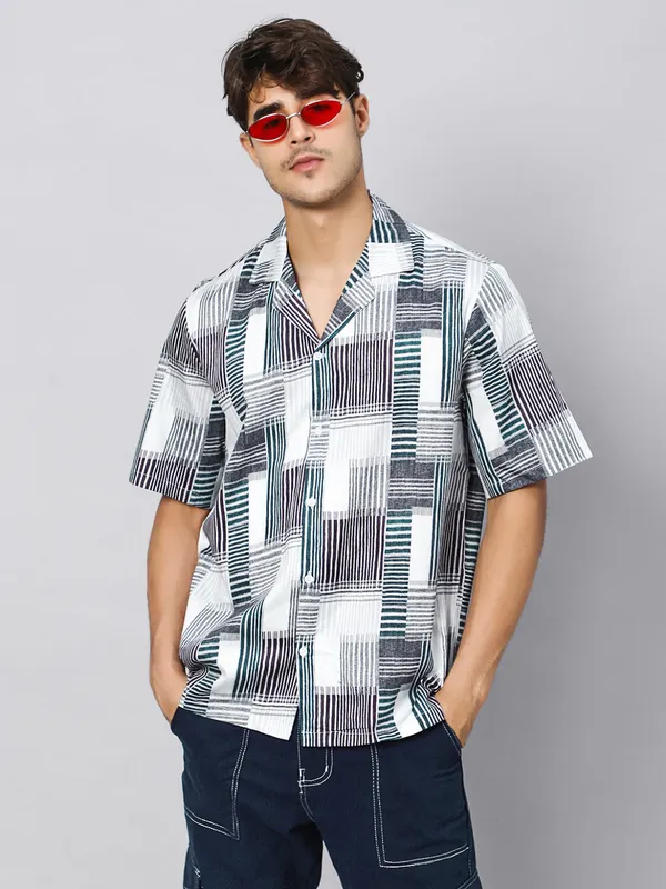 Crosshatch_Plaid_Oversized_Cotton_Shirt_100%_Cotton_Oversized_Fit