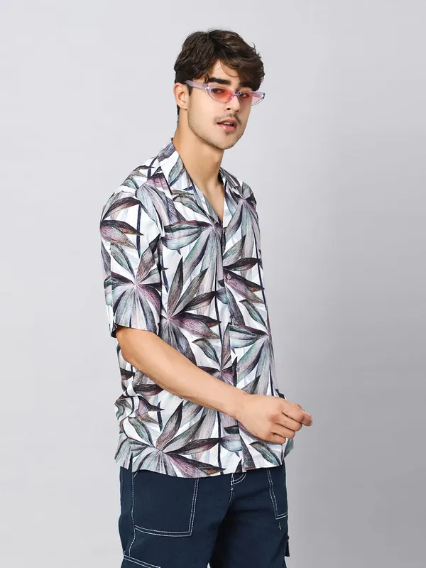 Contemporary_Leaves_Oversized_Viscose_Shirt_100%_Viscose_Oversized_Fit