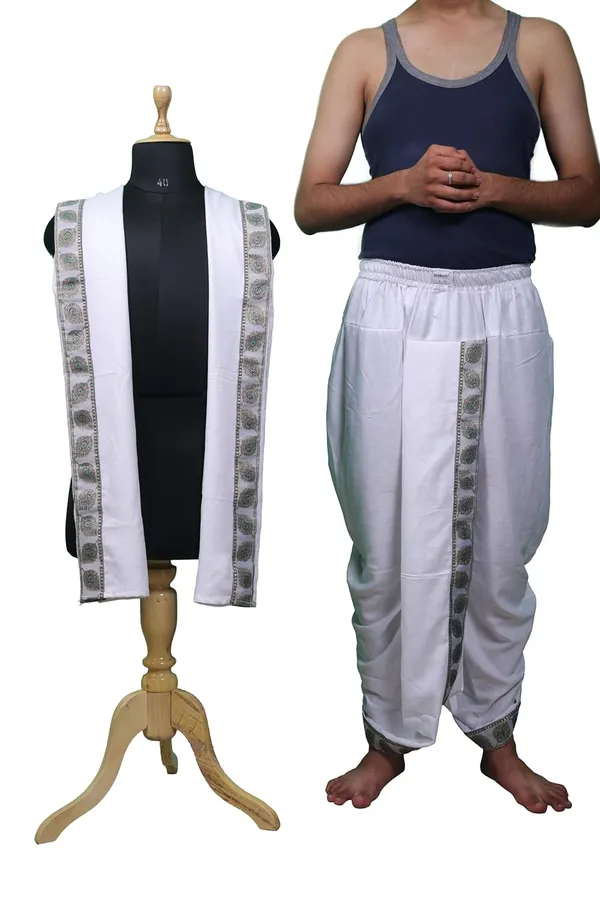 Traditional_Pure_Cotton_Bagalbandhi_With_Readymade_Dhoti_And_Dupatta_Set_Along_With_Beautiful_Peacock_Feather_Borders
