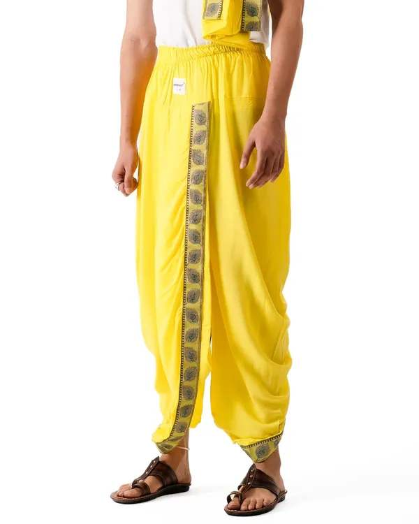 Traditionals_Pure_Cotton_Readymade_Dhoti_And_Dupatta_Set_With_Beautiful_Mor_Pankh_Borders