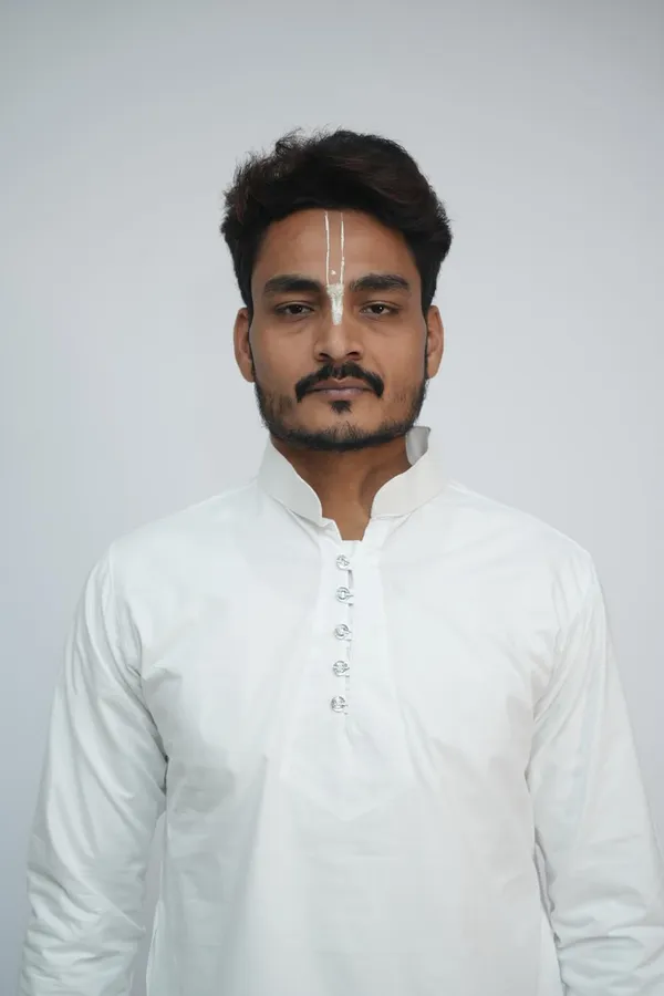 Men_White_Cotton_Kurta_Breathable_Fabric_Regular_Fit_Kurta_Traditional_Ethnic_Wear_For_Daily_Use_Puja_Temple_Festive_Occasions