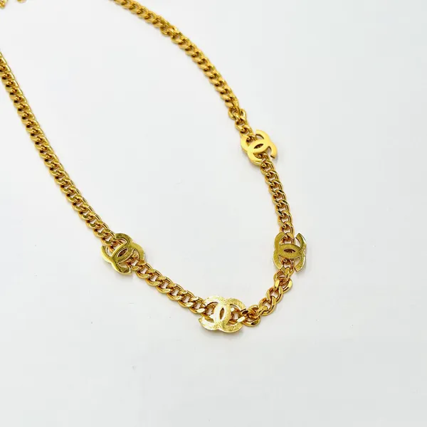 Luxe_Gold_Link_Chain_Necklace