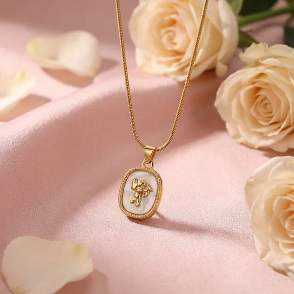 Vintage_Elephant_Coin_Pendant_Necklace