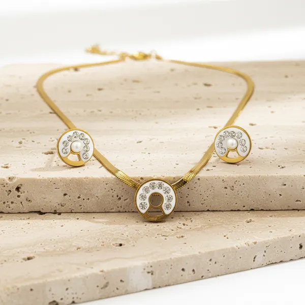 Crystal_Halo_Gold_Jewellery_Set
