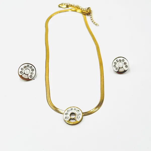 Crystal_Halo_Gold_Jewellery_Set