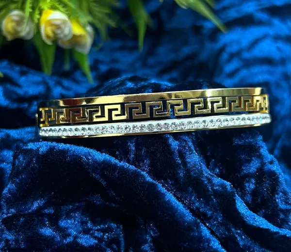 Royal_Greek_Crystal_Gold_Bracelet