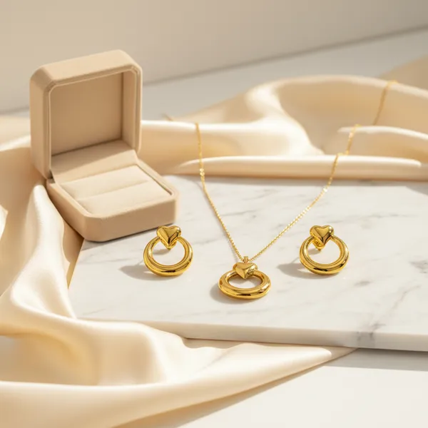 Luxe_Heart_Hoop_Necklace_Earrings_Set