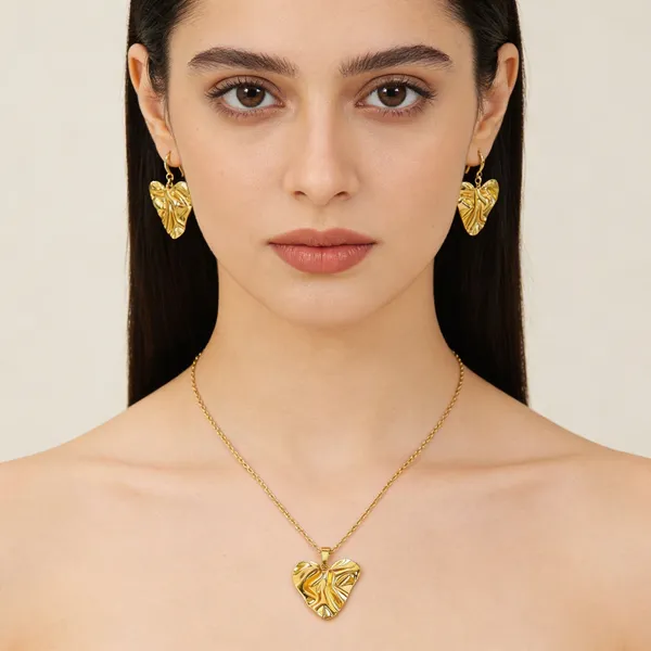 Textured_Heart_Gold_Necklace_Earrings_Set
