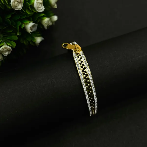 Golden_Zipper_Bracelet