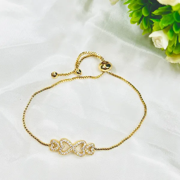 Elegant_Love_Bracelet