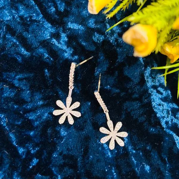 Crystal_Star_Earrings