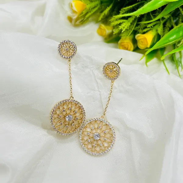 Royal_Circle_Earrings