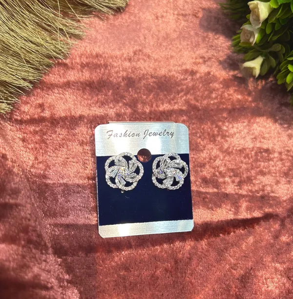 Floral_Sparkle_Earrings