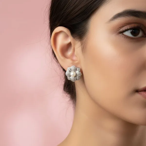 Crystal_Flower_Pearl_Earrings