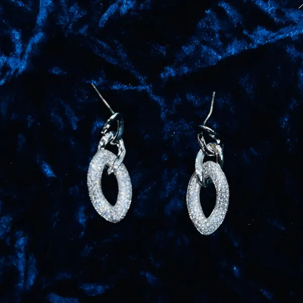 Silver_Oval_Spark_Earrings