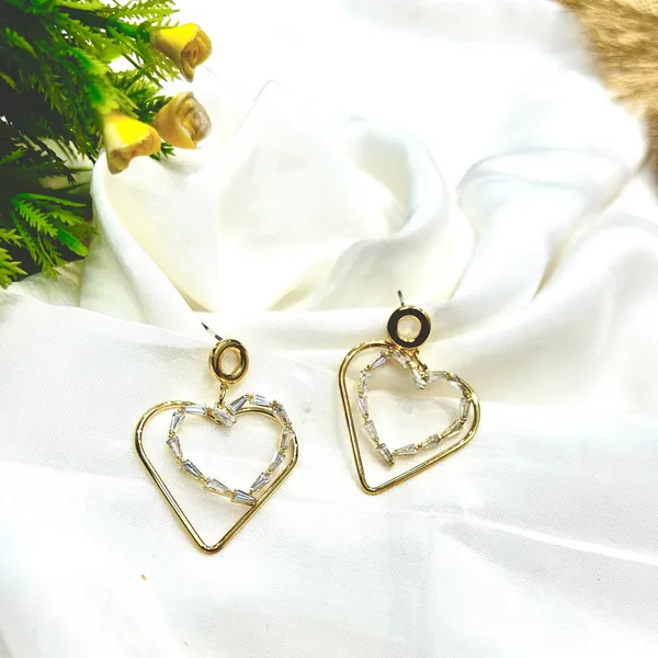 Heartline_Spark_Earrings