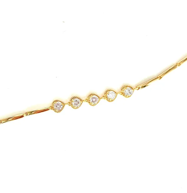 Golden_Teardrop_Bracelet