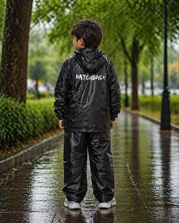 Black_Waterproof_Nylon_Kids_Rain_Suit_For_Kids