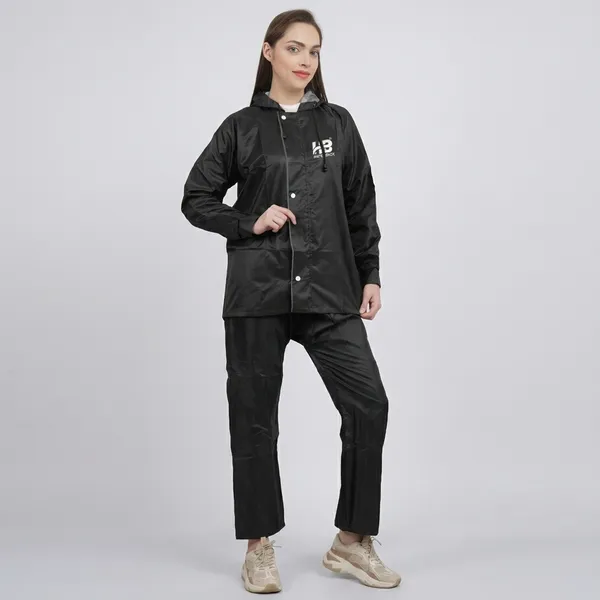 Black_Waterproof_Polyester_Raincoat_Set_For_Men_And_Women