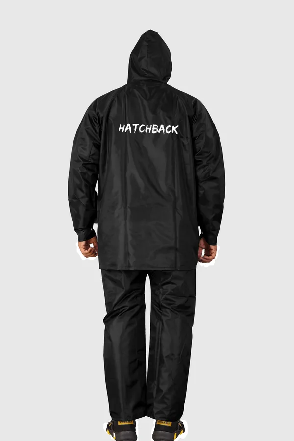 Black_Waterproof_Polyester_Full_Body_Rain_Suit_For_Men_And_Women