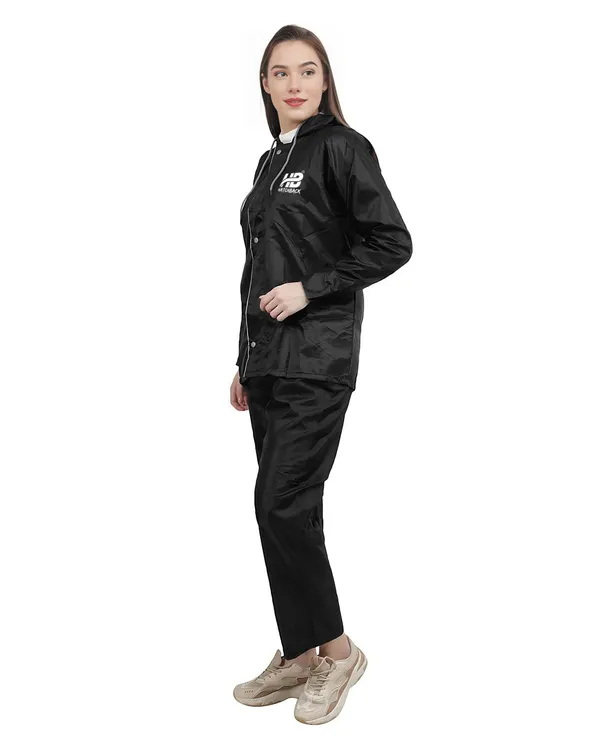 Black_Pvc-Coated_Polyester_Women'S_Rain_Suit_For_Women
