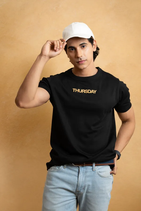 Custom_Slim_Fit_Signature_Roundneck_T_Shirt_Black