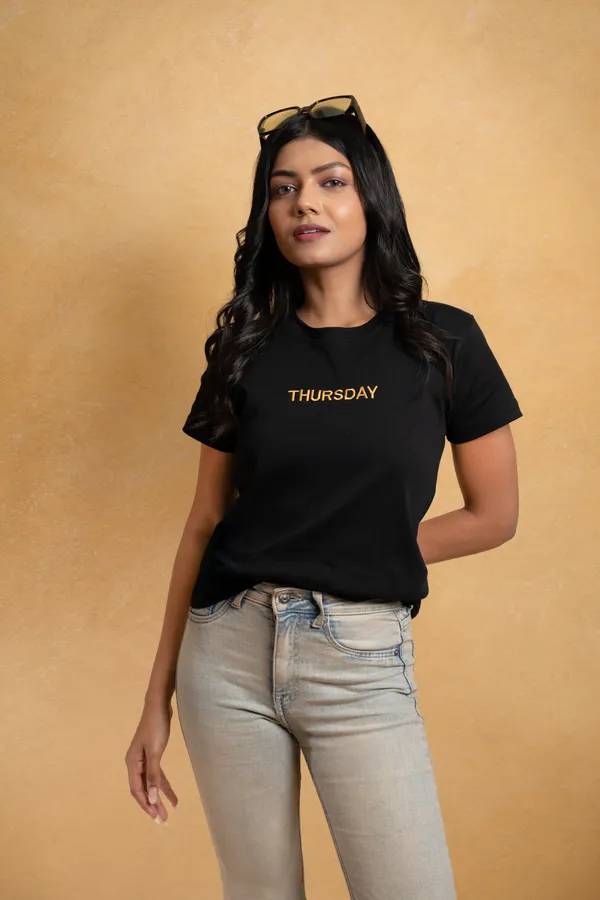 Classic_Fit_Signature_Crewneck_T_Shirt_Black