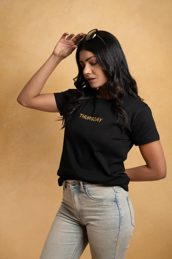 Classic_Fit_Signature_Crewneck_T_Shirt_Black