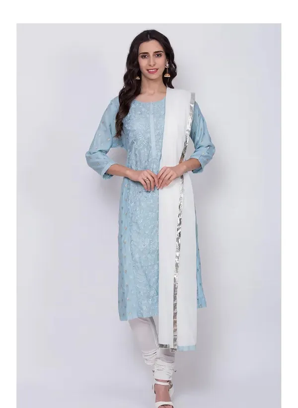 BIBA_Elegant_tonal_threadwork_with_delicate_floral_motifs,_complemented_by_subtle_decorative_detailing_across_the_kurta
