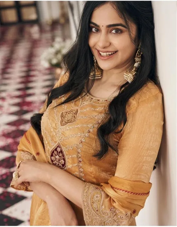 CHHAAP_Embroidered_Zari_Ethnic_Motifs_Chiffon_Palazzo_Set_With_Dupatta_