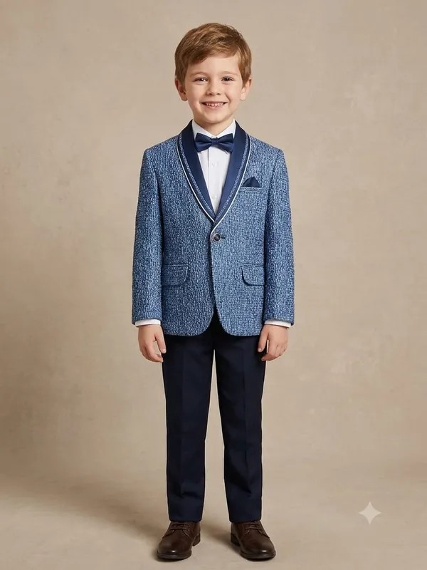 Curved_shawl_collar_made_of_smooth_navy_blue_satin_BLAZER.