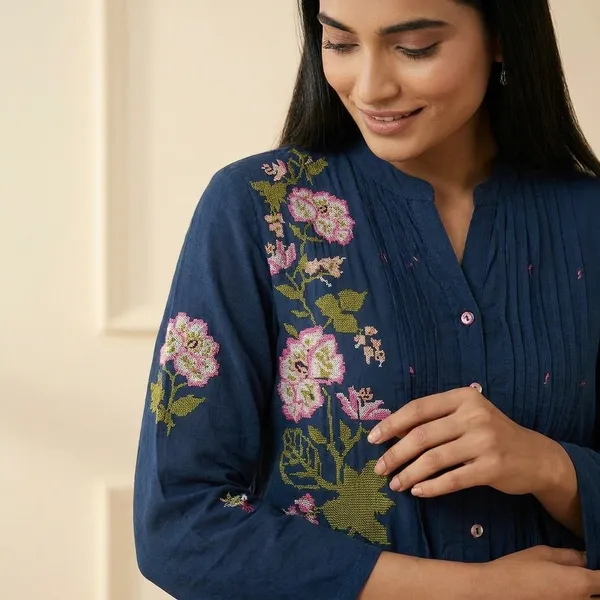 Navy_Blue_Floral_Embroidered_Ethnic_3-Piece_Suit_Set