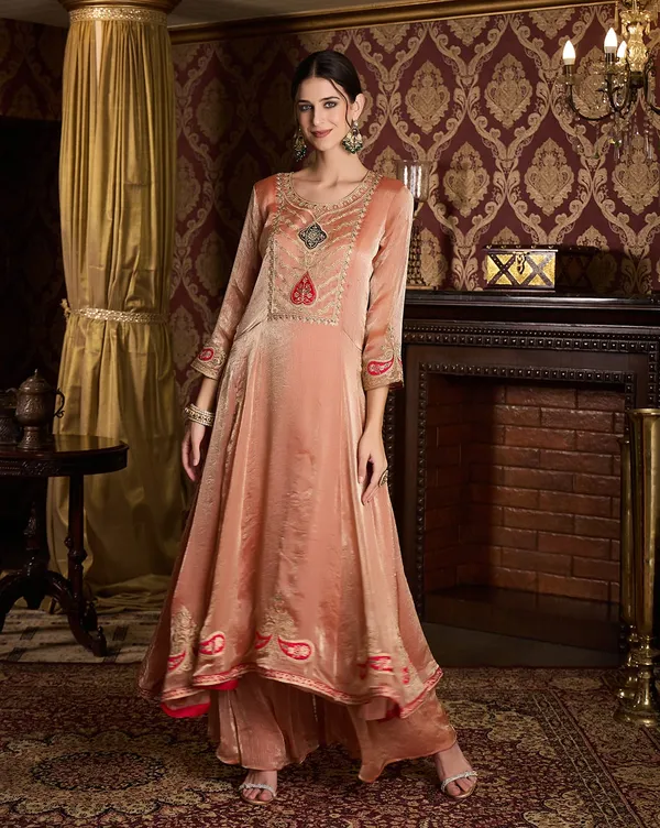 CHHAAP_Printed_Peach_Applique_Embroidered_Chiffon_kurta_set_