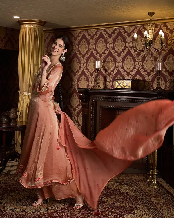 CHHAAP_Printed_Peach_Applique_Embroidered_Chiffon_kurta_set_