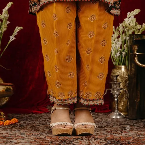 a_coordinated_set,_specifically_the_"Chakkraa_Esteem_Co-ord_Set"_or_"Chakkraa_Devotion_Co-ord_Set".