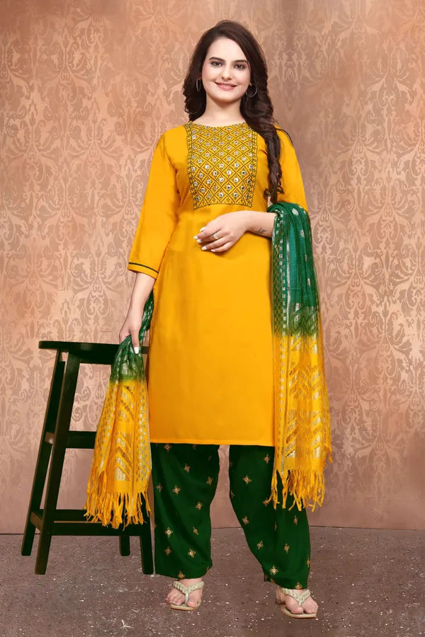 Yellow_Cotton_Embroidered_Kurta_With_Green_Patiala_Set_For_Women