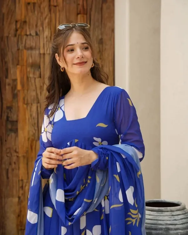 Blue_Floral_Printed_Anarkali_Kurta_Set_For_Women