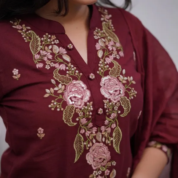 Maroon_Embroidered_Ethnic_Suit_Set_For_Women