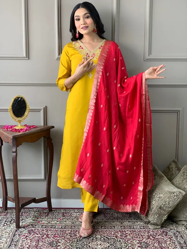 Yellow_Embroidered_Kurta_Set_With_Red_Dupatta_For_Women
