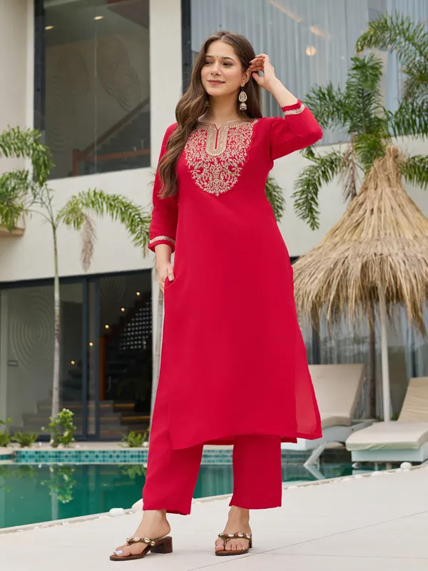 Red_Embroidered_Cotton_Kurta_Set_With_Pink_Dupatta_For_Women