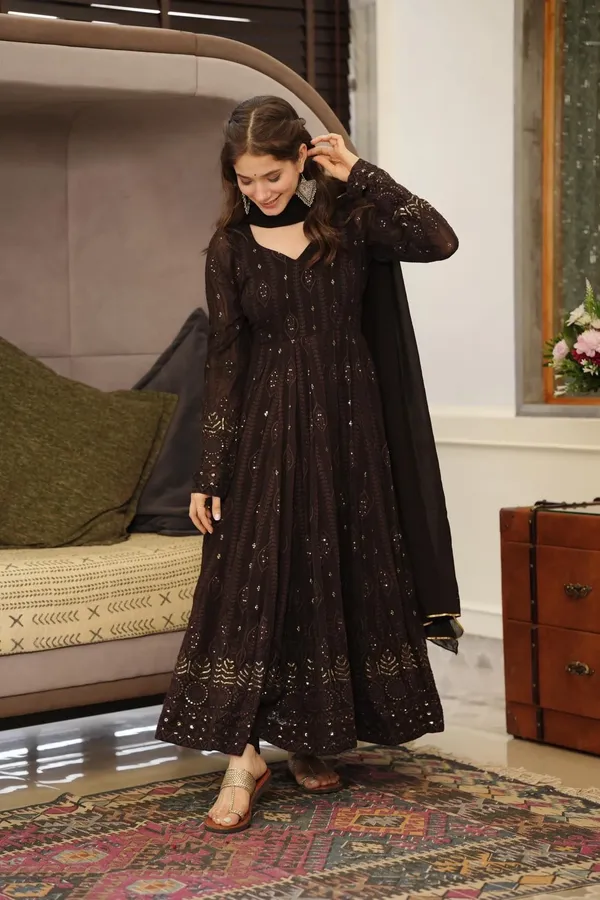 Black_Embellished_Anarkali_Suit_Set_For_Women