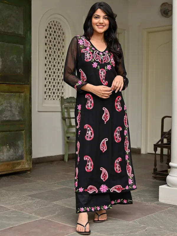 Black_Georgette_Embroidered_Paisley_Kurta_Set_For_Women