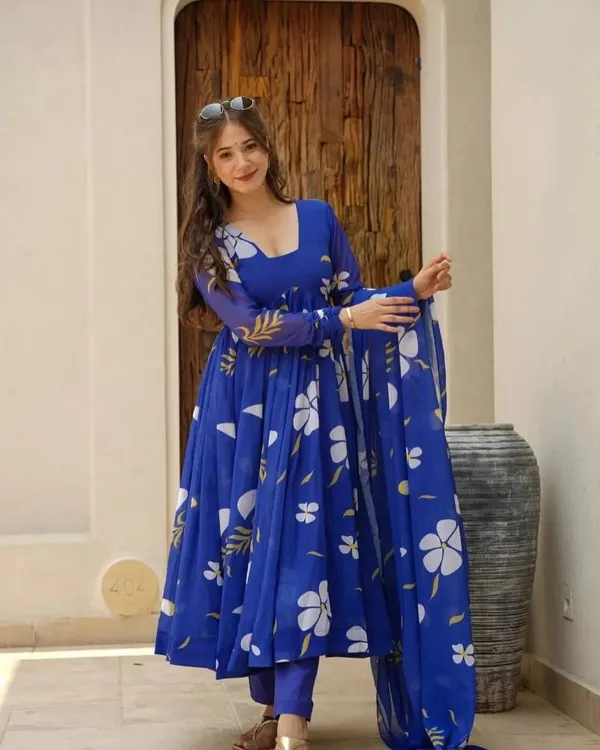 Blue_Floral_Printed_Anarkali_Kurta_Set_For_Women