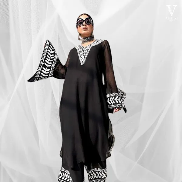 Black_Embroidered_Chiffon_Kaftan_Set_With_Printed_Pants