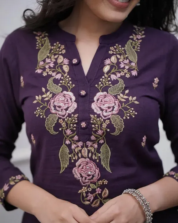 Purple_Embroidered_Floral_Kurta_Set_For_Women