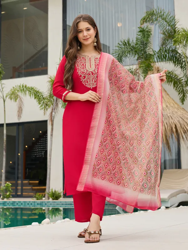 Red_Embroidered_Cotton_Kurta_Set_With_Pink_Dupatta_For_Women